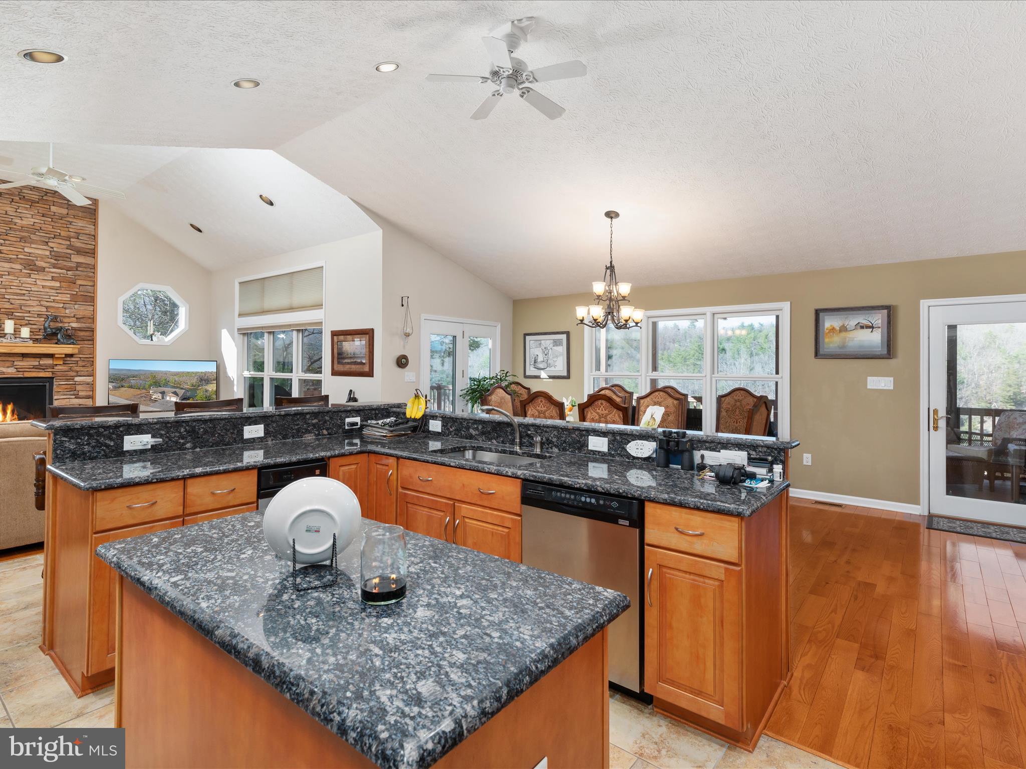 FALCON HAVEN - Residential