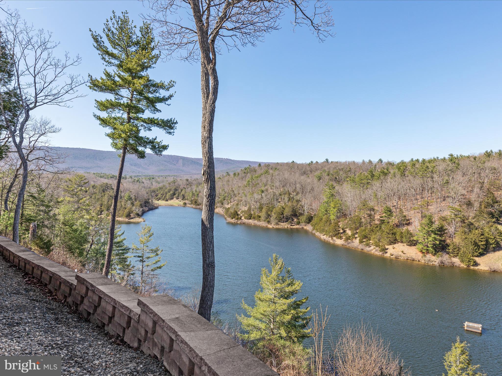 FALCON HAVEN - Residential