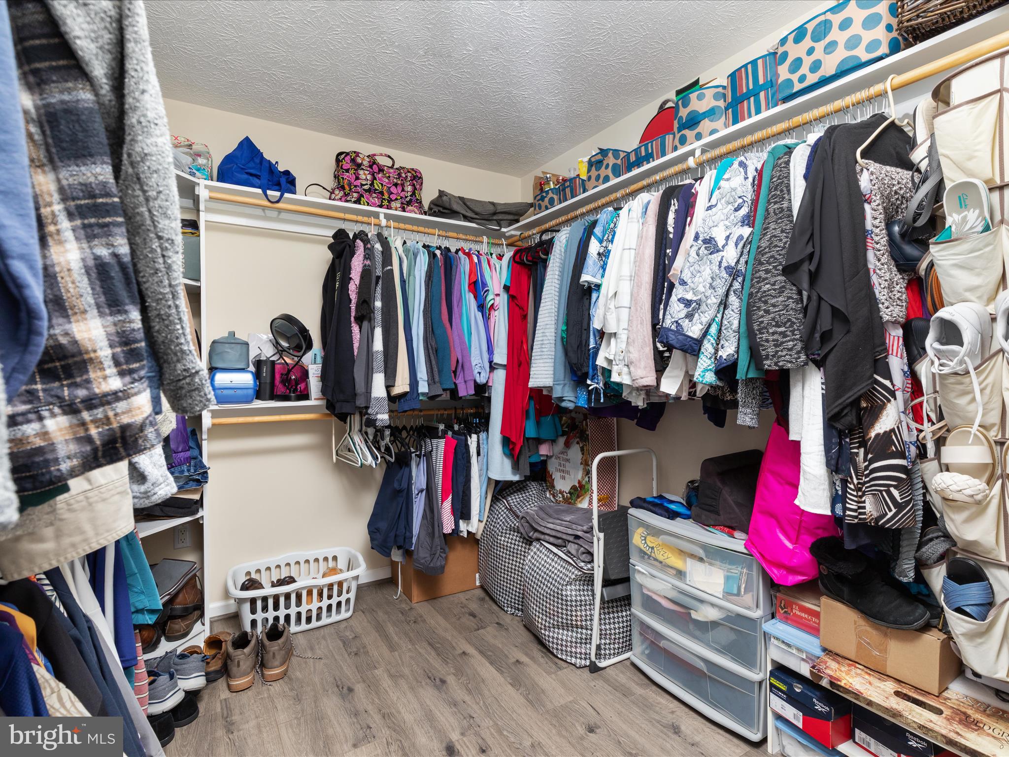 FALCON HAVEN - Residential