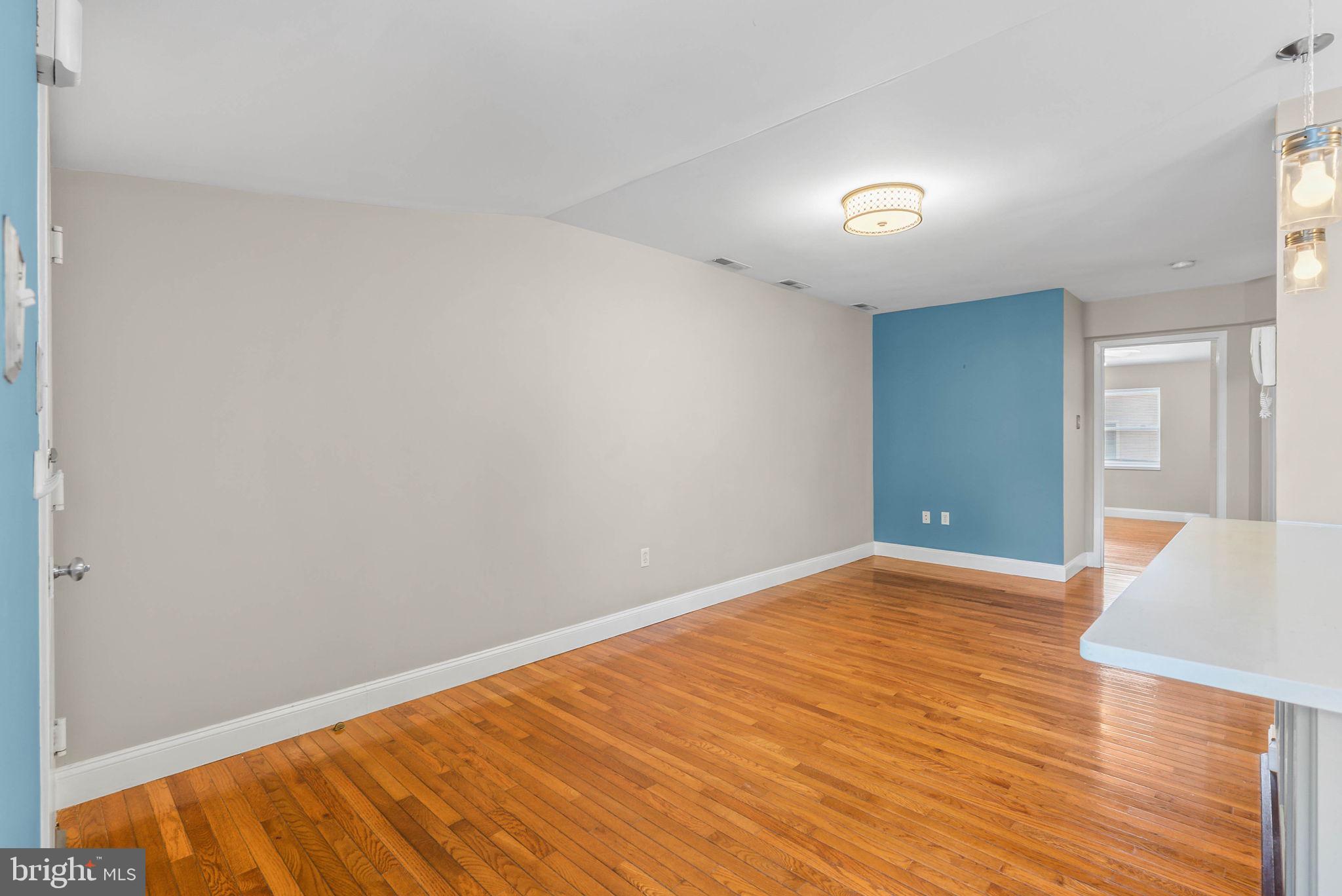 303 S 11TH STREET 305 15