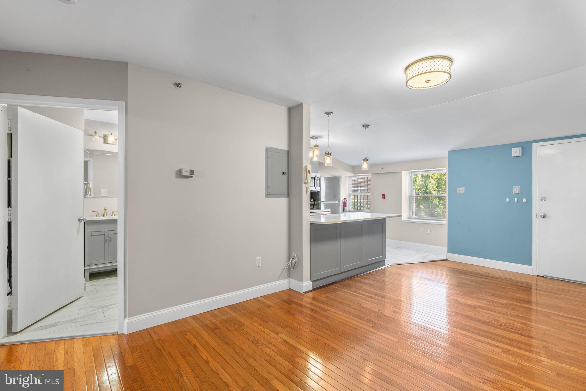 303 S 11TH STREET 305 15