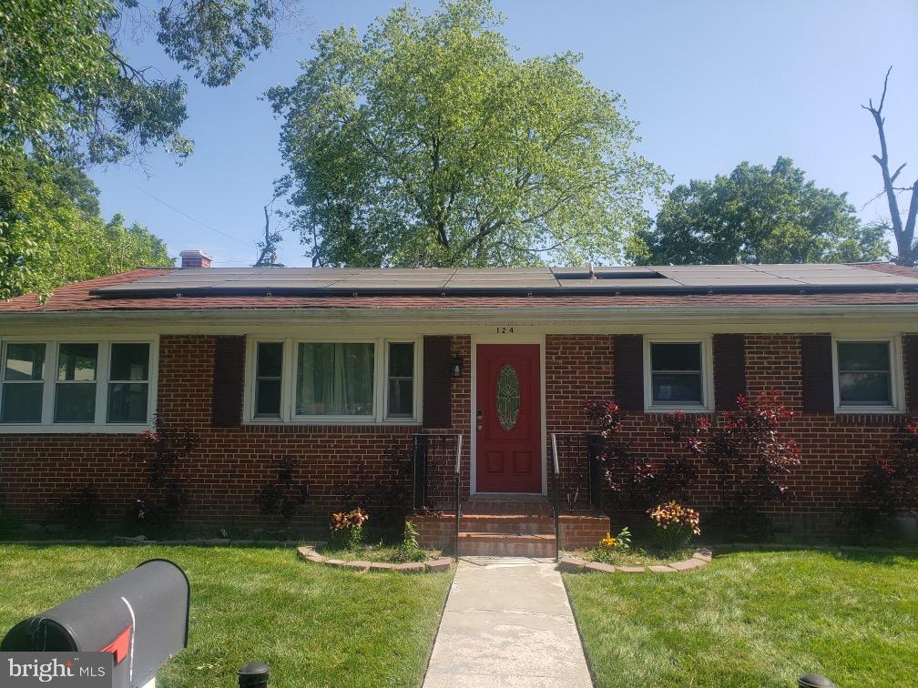 WOODLAND VILLAGE IND HEA - Residential Lease