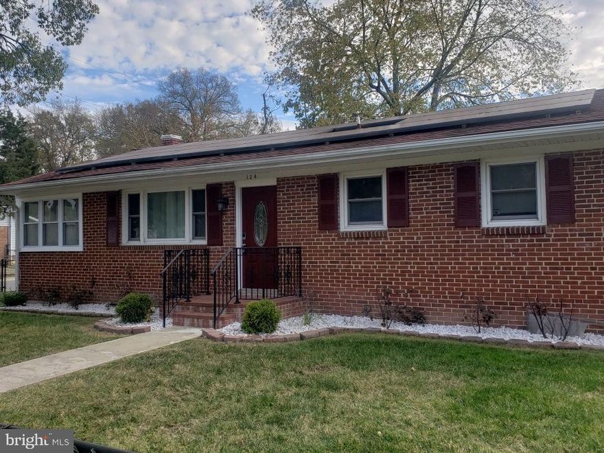 This beautiful 3 bedroom 1 full bath rental is completely renovated inside and out. Owner recently installed new flooring, updated stainless steel appliances and solar panels. Home is freshly painted and move-in ready. This beauty is located in Indian Head, Maryland directly off  Rt 210 (Indian Head Hwy) Left on Woodland Drive and then right. Landlord to cover, water, sewer, trash, internet and solar. Tenant to cover electric not covered by solar. No pets allowed.  All applications should be completed through RentSpree via the following  Application fee is $38. Strong rental history is required. Minimum credit score of 600. Income must be 2.5 x rent.