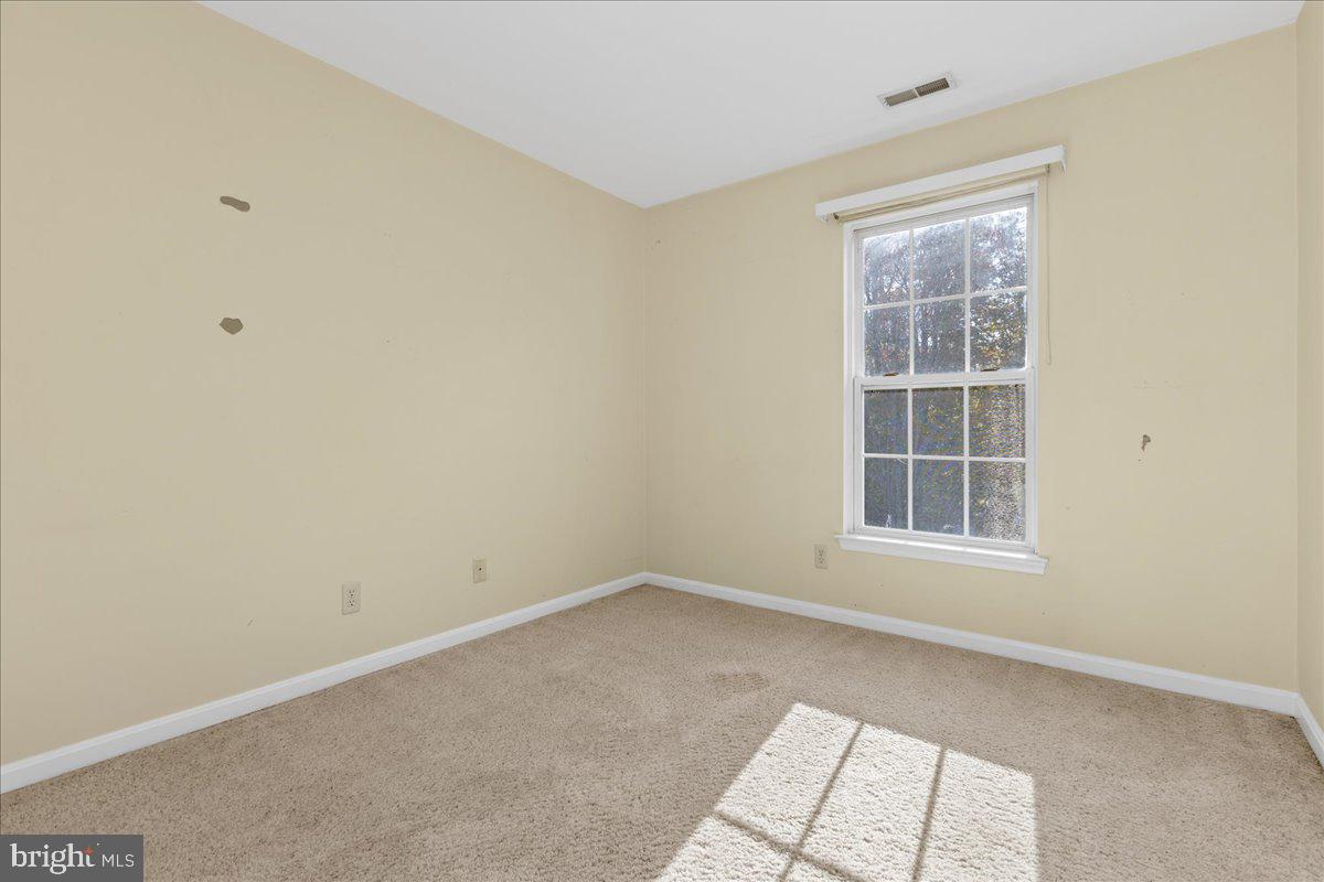 SOUTH RIVER COLONY - Residential