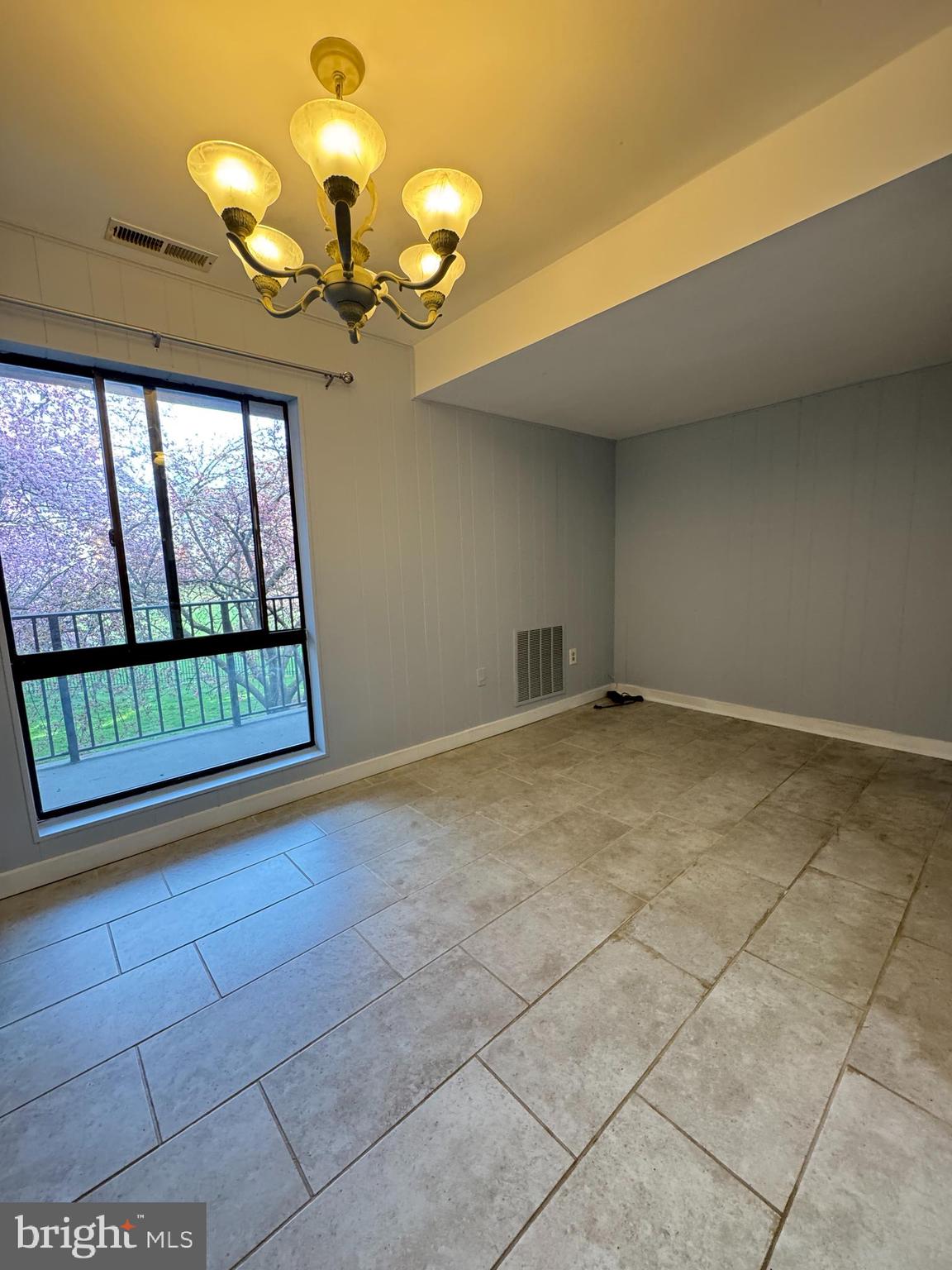 HERITAGE GREEN - Residential