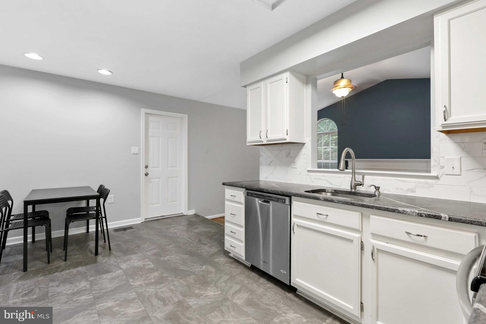 SILVER HILL FARM - Residential