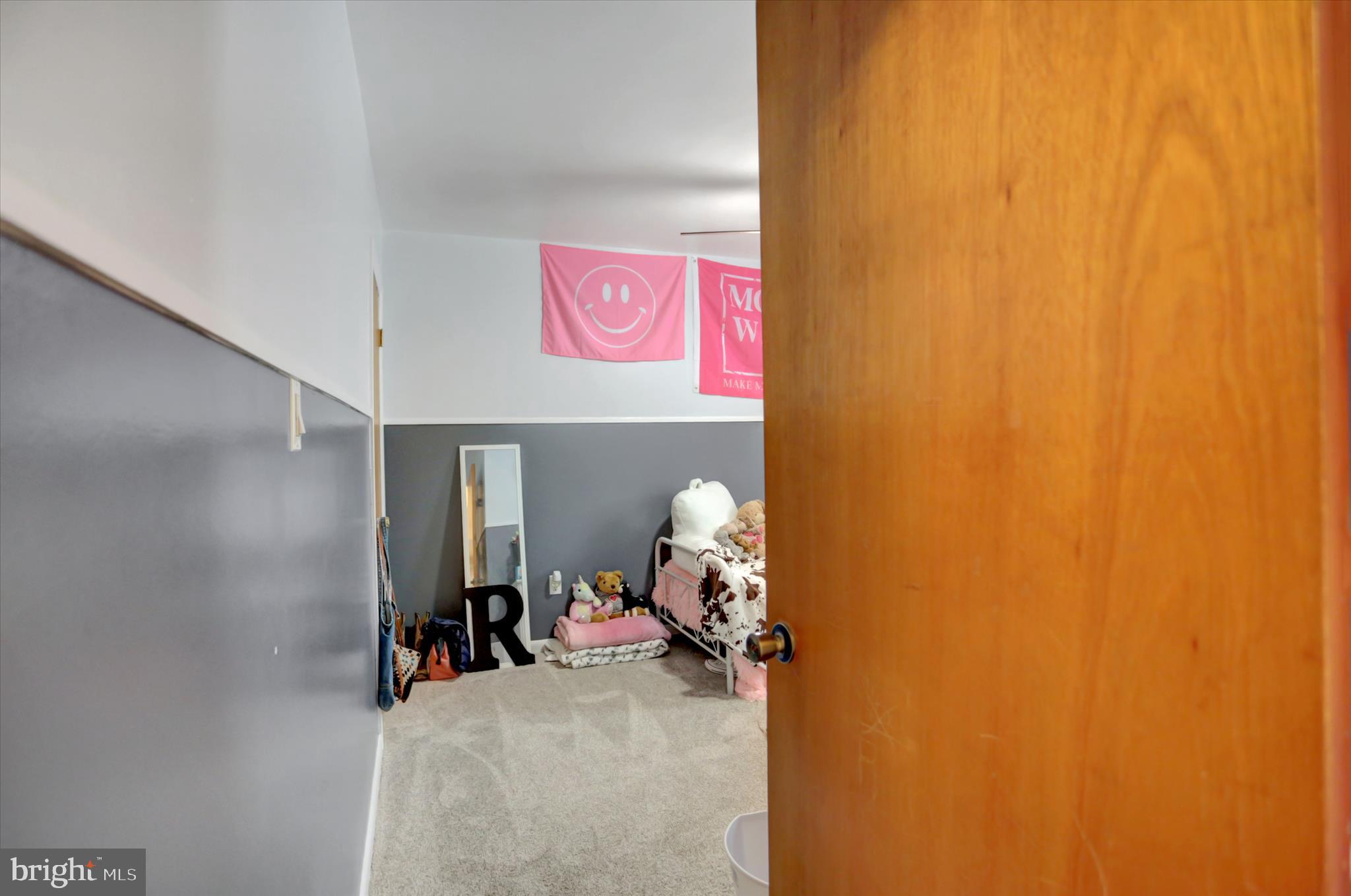 KENSINGTON HEIGHTS - Residential