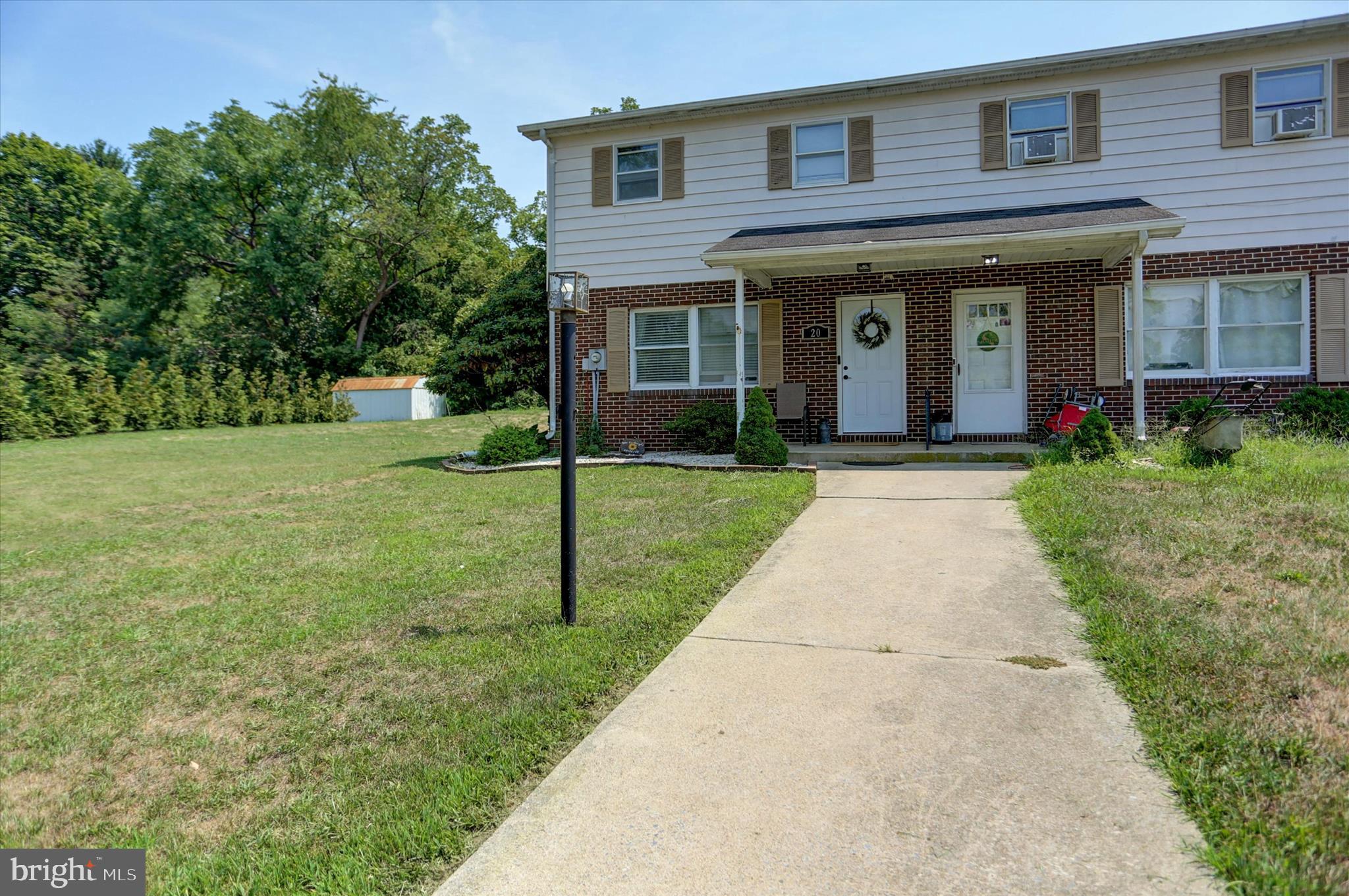 KENSINGTON HEIGHTS - Residential