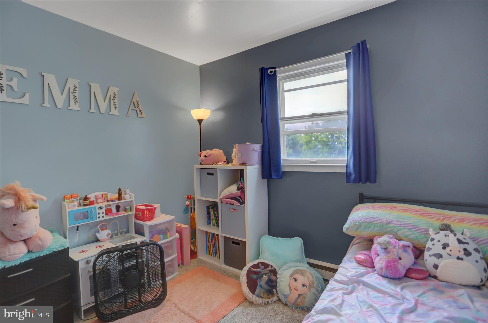 KENSINGTON HEIGHTS - Residential