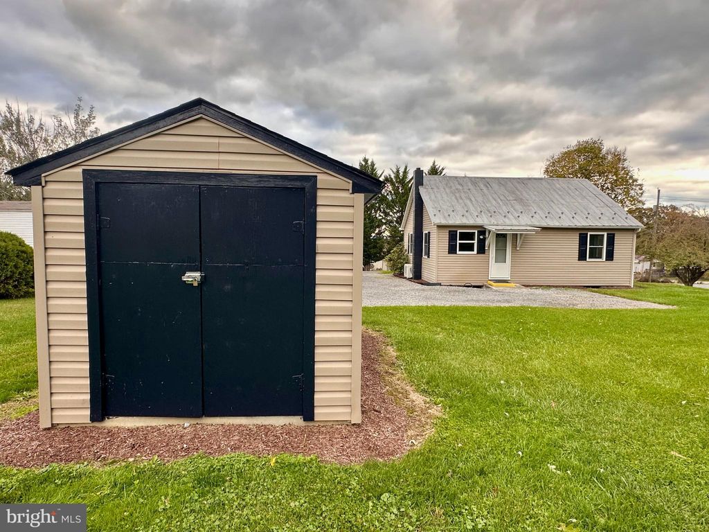 Photo of 7488 Dusty Rd, MERCERSBURG, PA 17236 (MLS # PAFL2030858)