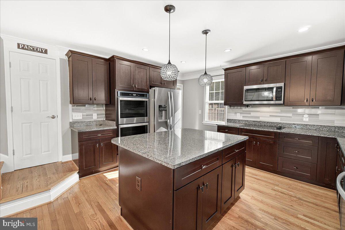 VILLA ESTATES - Residential