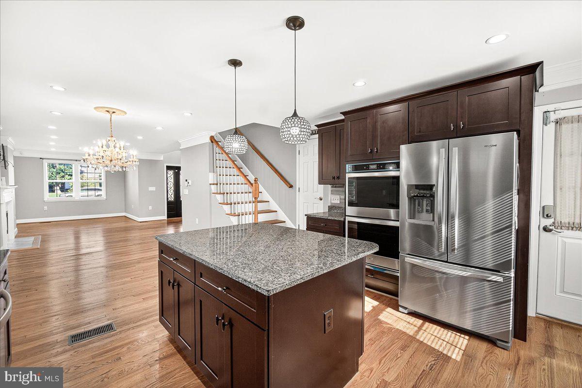 VILLA ESTATES - Residential