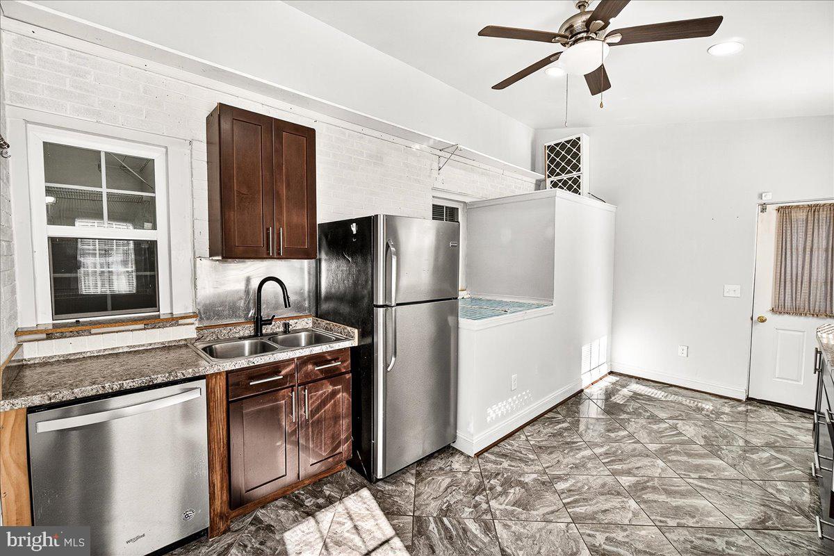 VILLA ESTATES - Residential