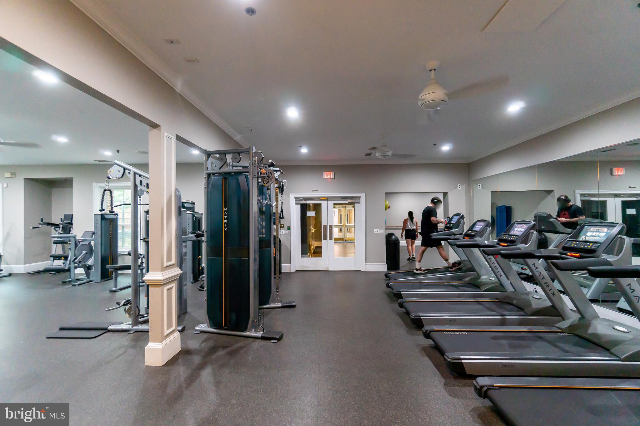 GATES OF MCLEAN - Residential