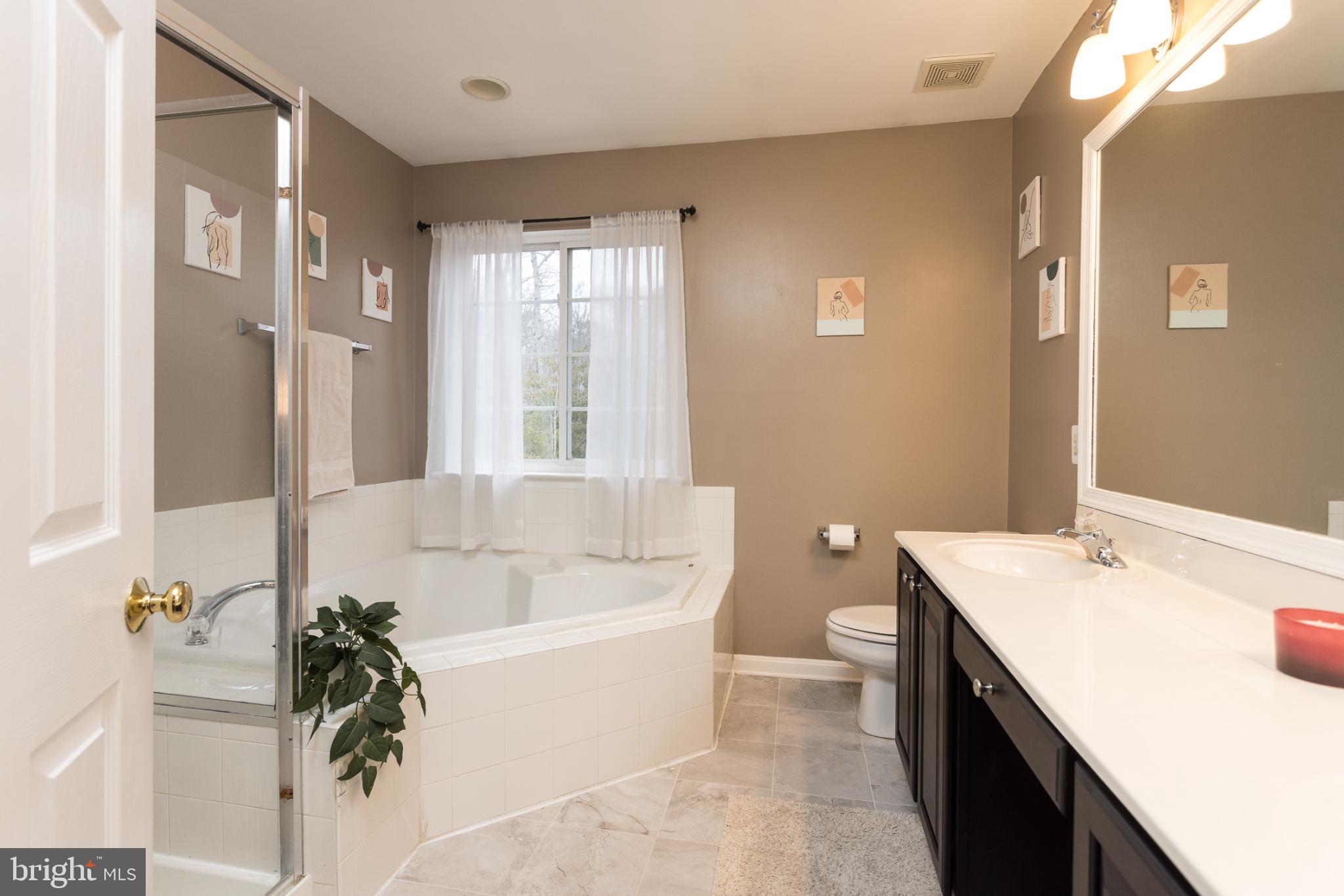 AUTUMN RUN - Residential