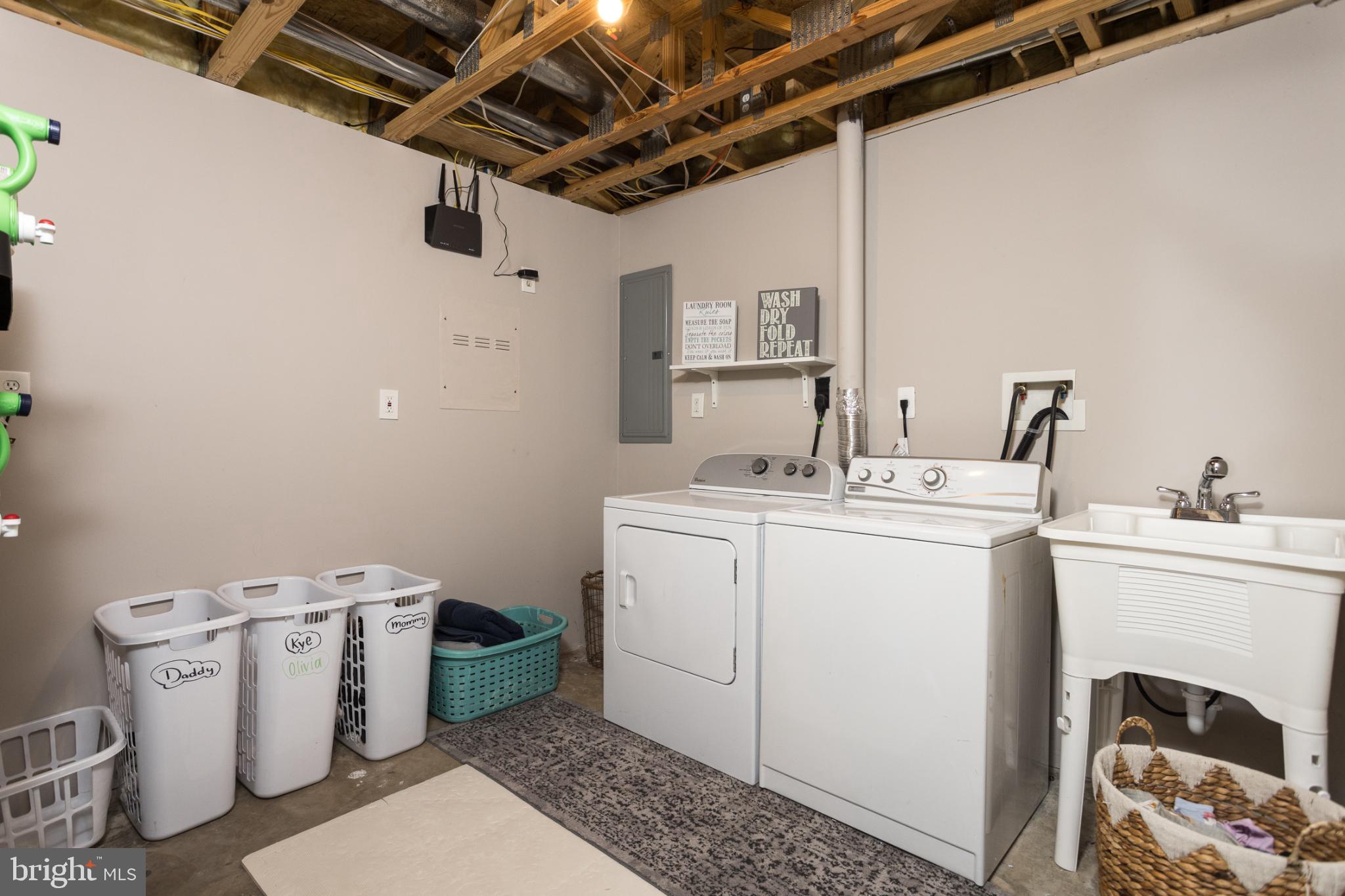 AUTUMN RUN - Residential