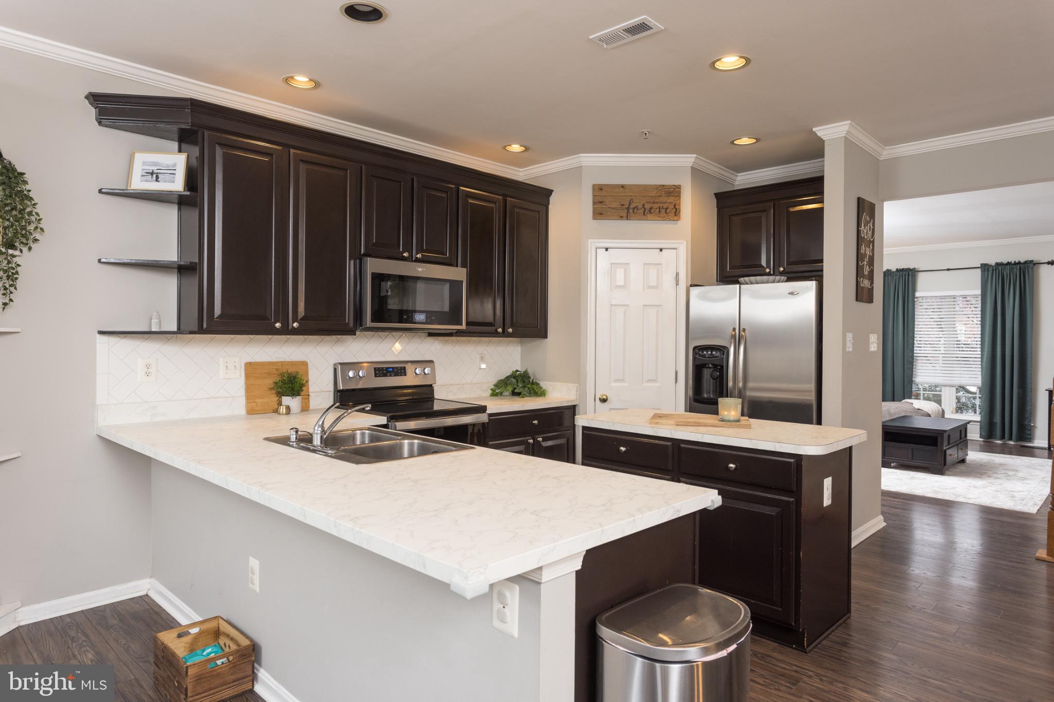 AUTUMN RUN - Residential