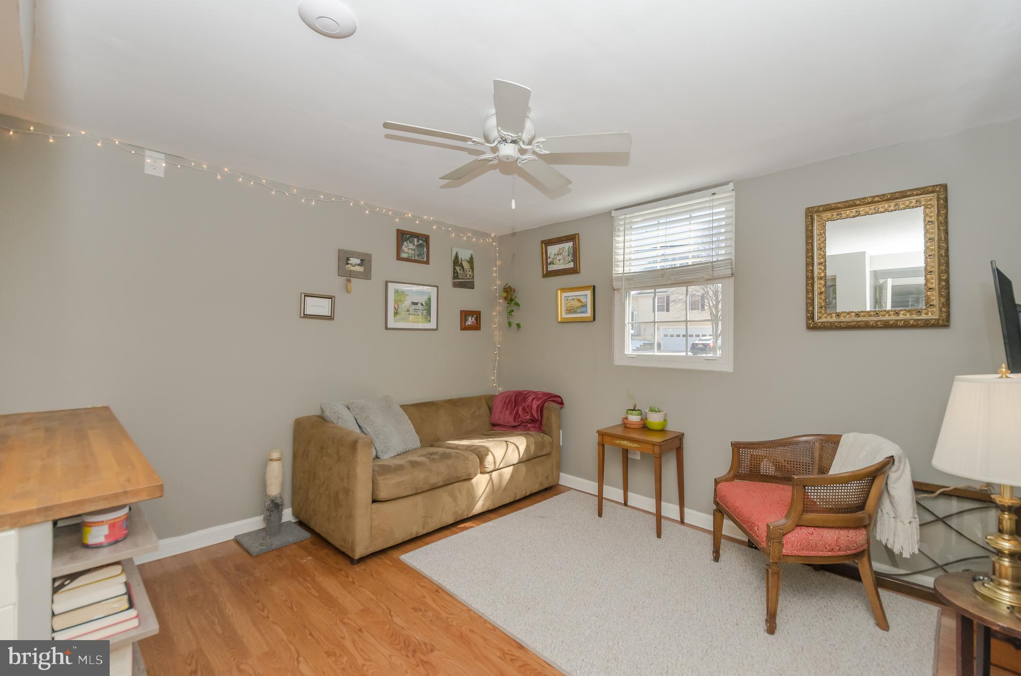 WILLIAMSTOWNE - Residential