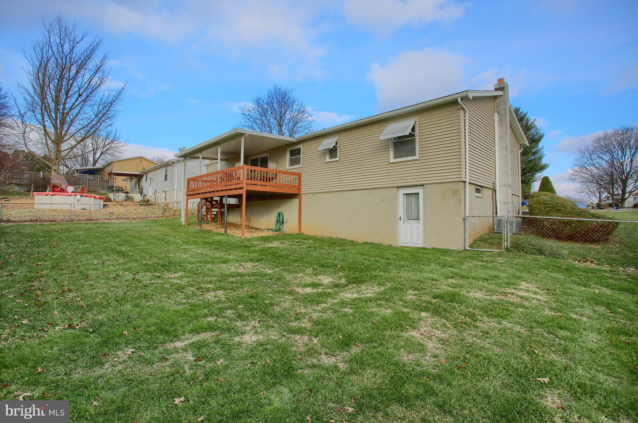 SPRING MEADOW - Residential