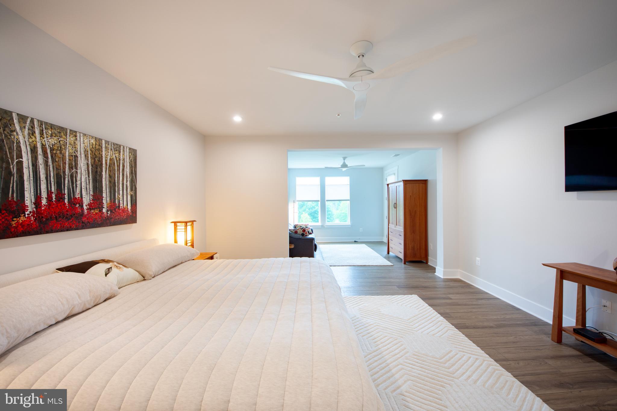 FOUR SEASONS AT KENT ISLAND - Residential