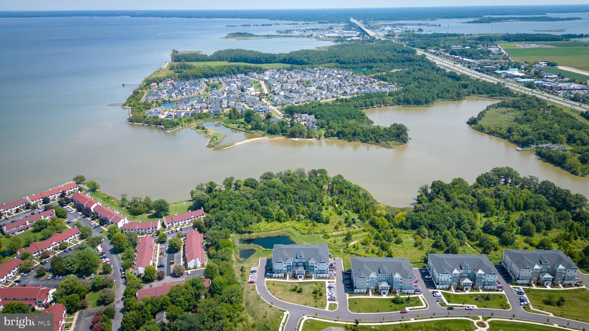 FOUR SEASONS AT KENT ISLAND - Residential