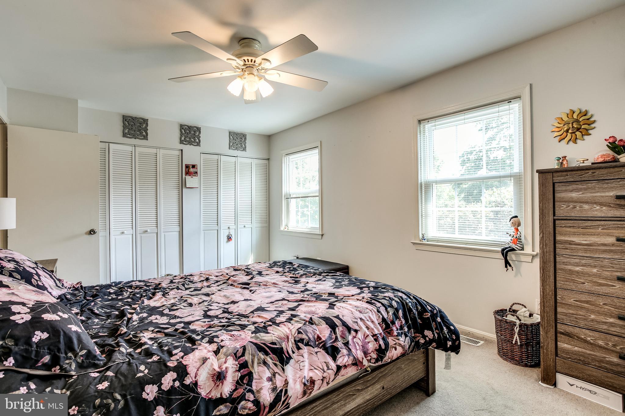 REGENT SQUARE - Residential Lease