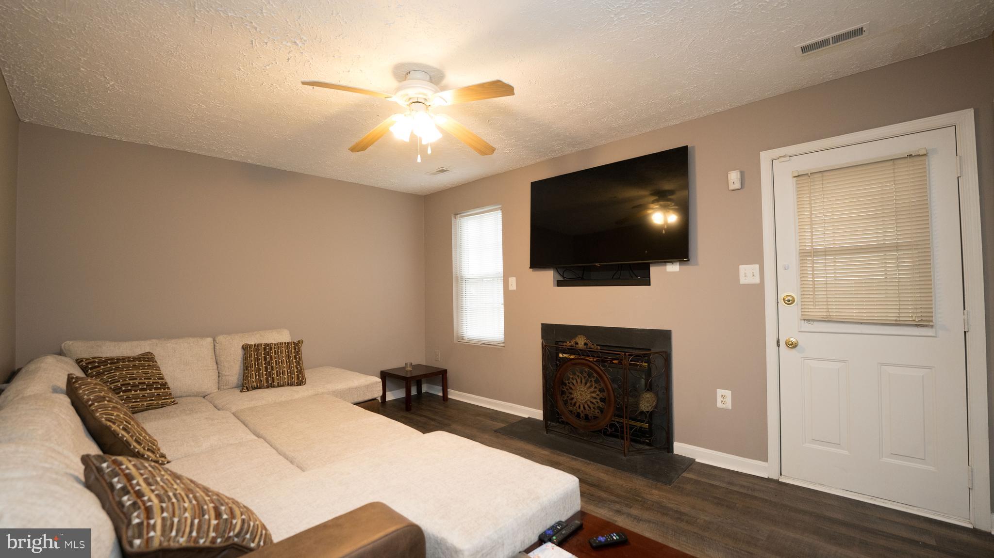 BRINKLEY TOWNS - Residential