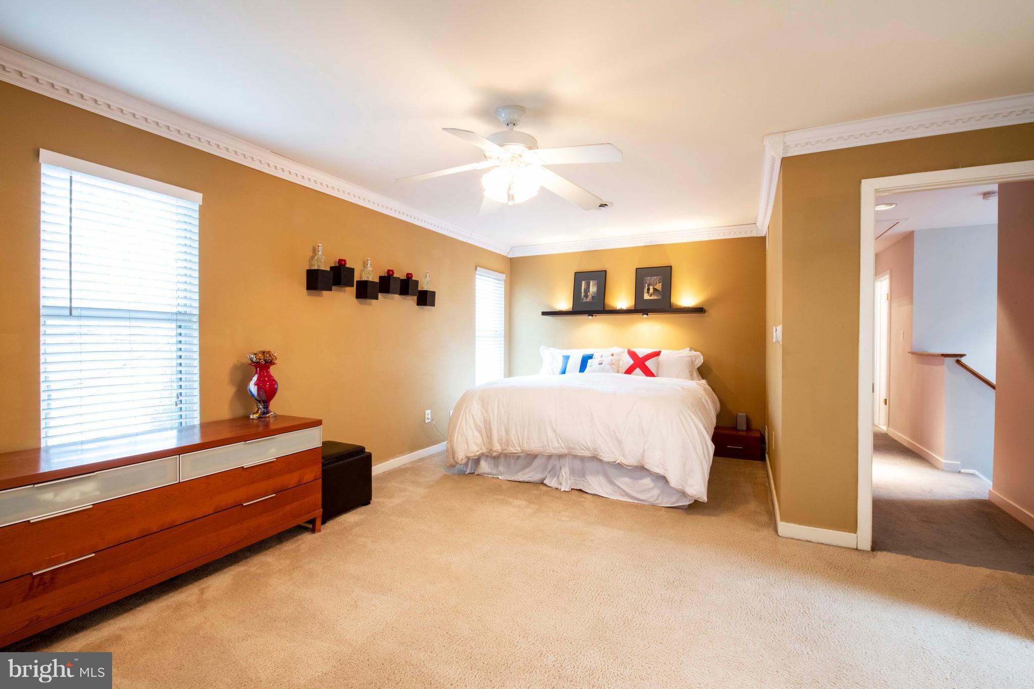 SOUTHWOODS - Residential