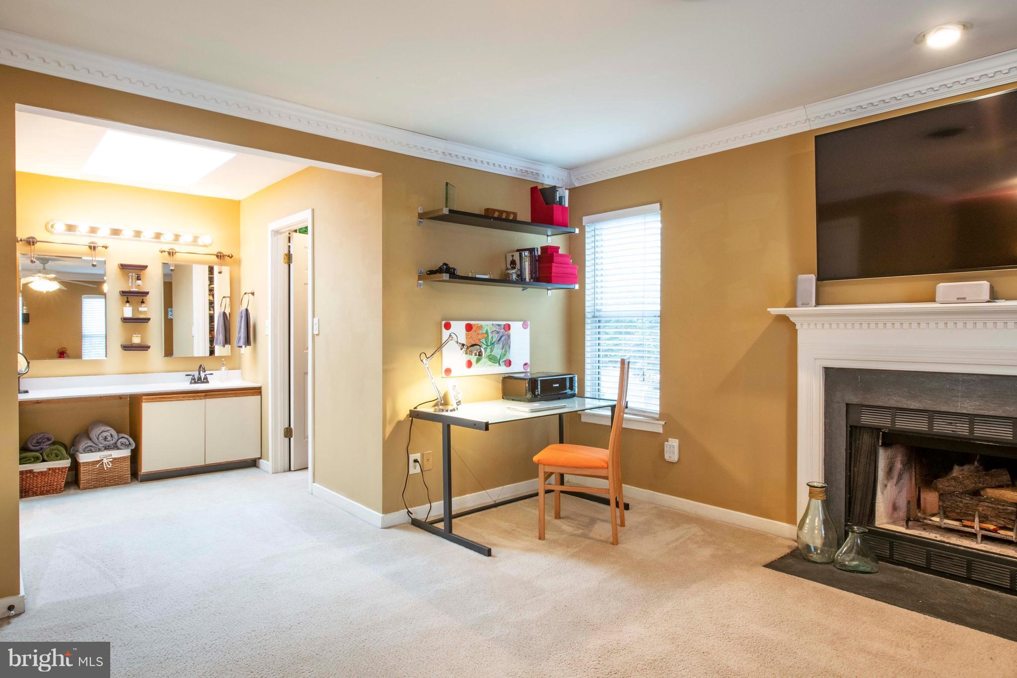 SOUTHWOODS - Residential