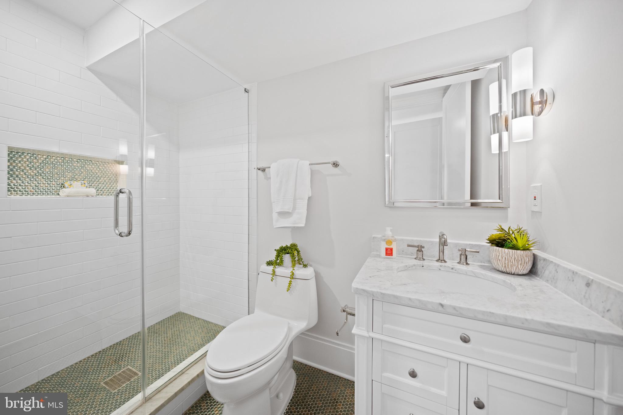 DUPONT CIRCLE - Residential