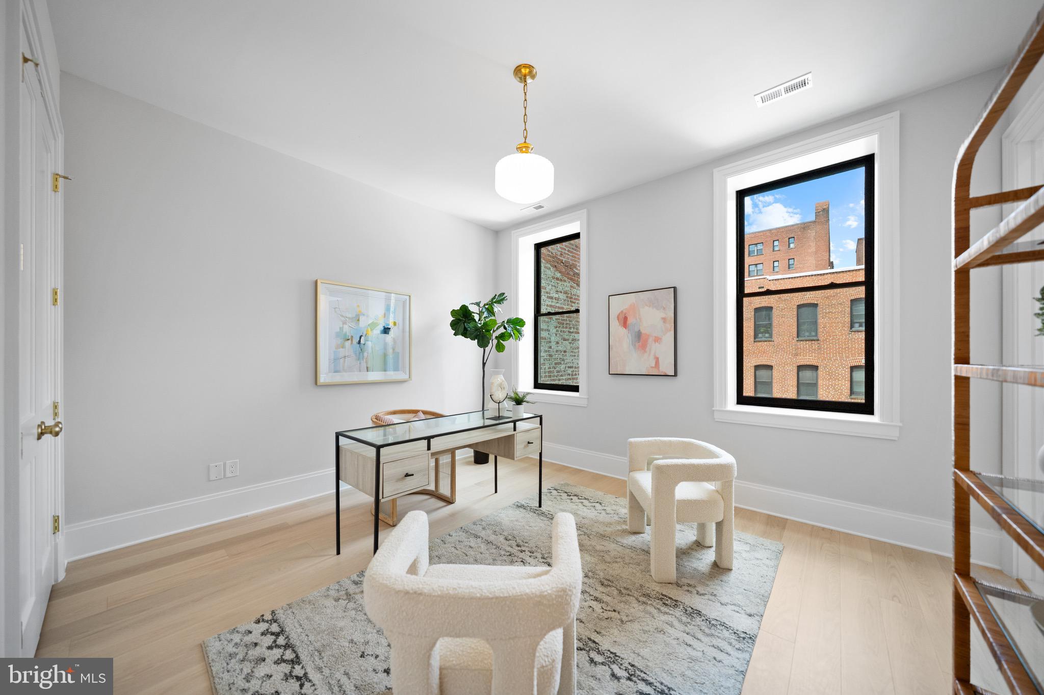 DUPONT CIRCLE - Residential