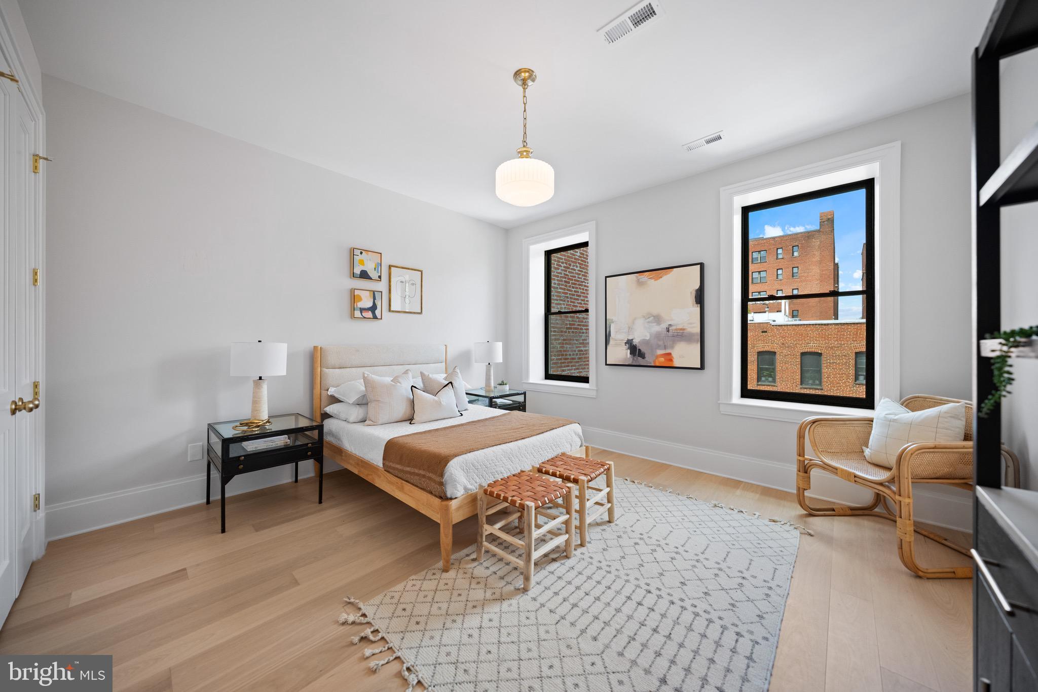 DUPONT CIRCLE - Residential