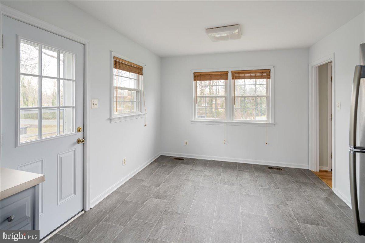 JACKSON PARK - Residential Lease