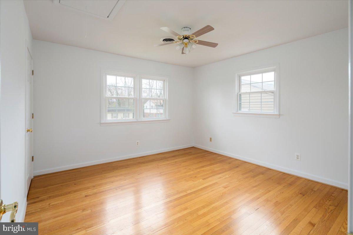 JACKSON PARK - Residential Lease