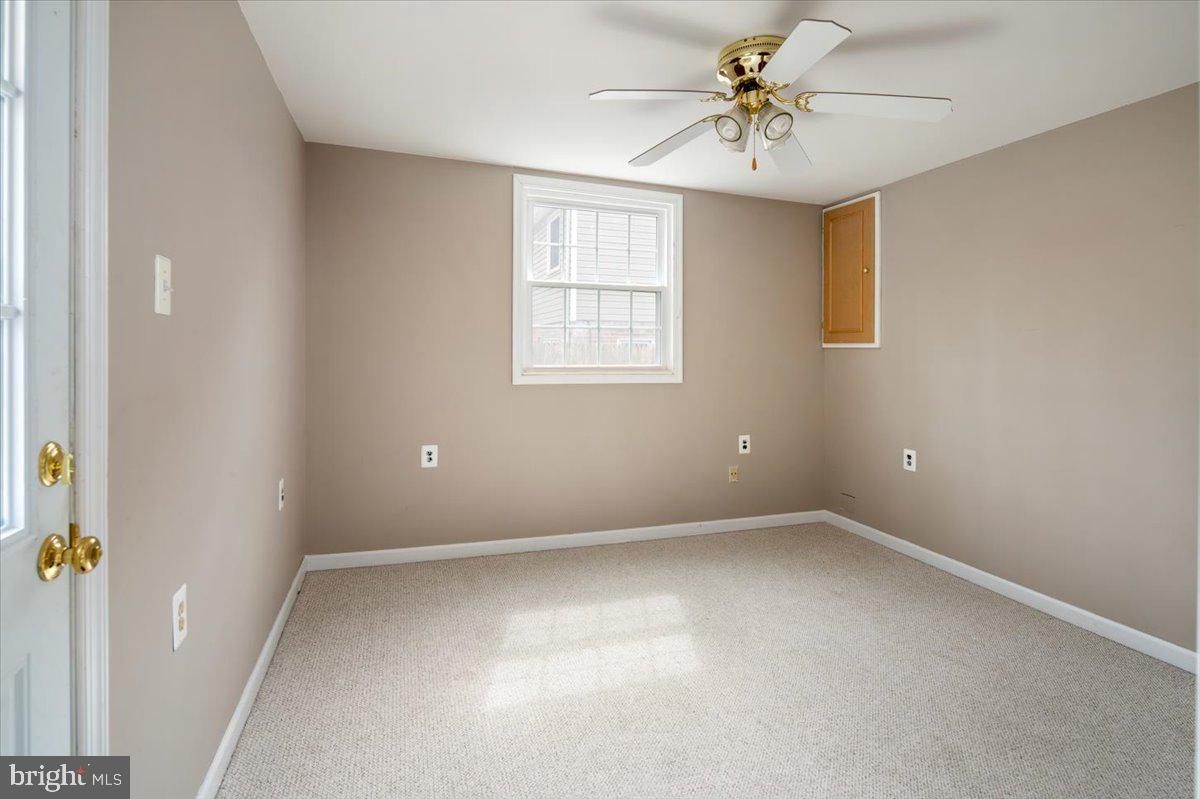 JACKSON PARK - Residential Lease