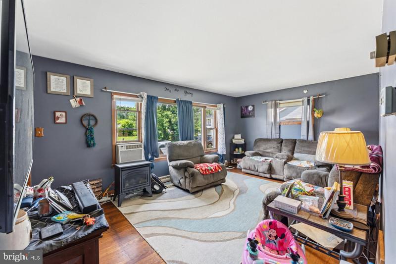 710 LAFAYETTE AVENUE