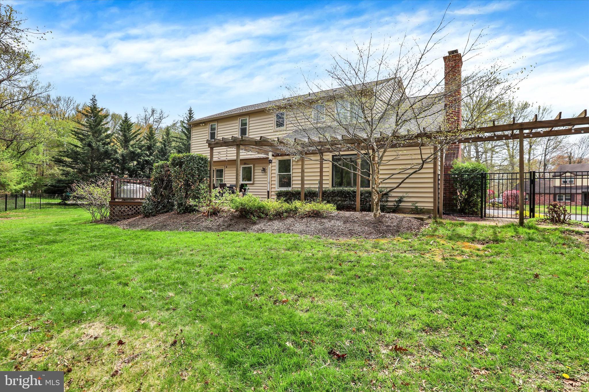 WYNNEWOOD - Residential