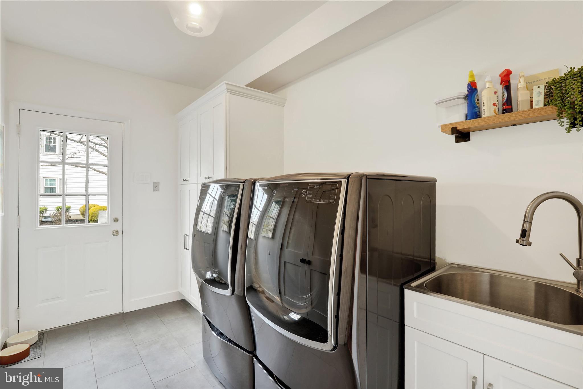 WYNNEWOOD - Residential