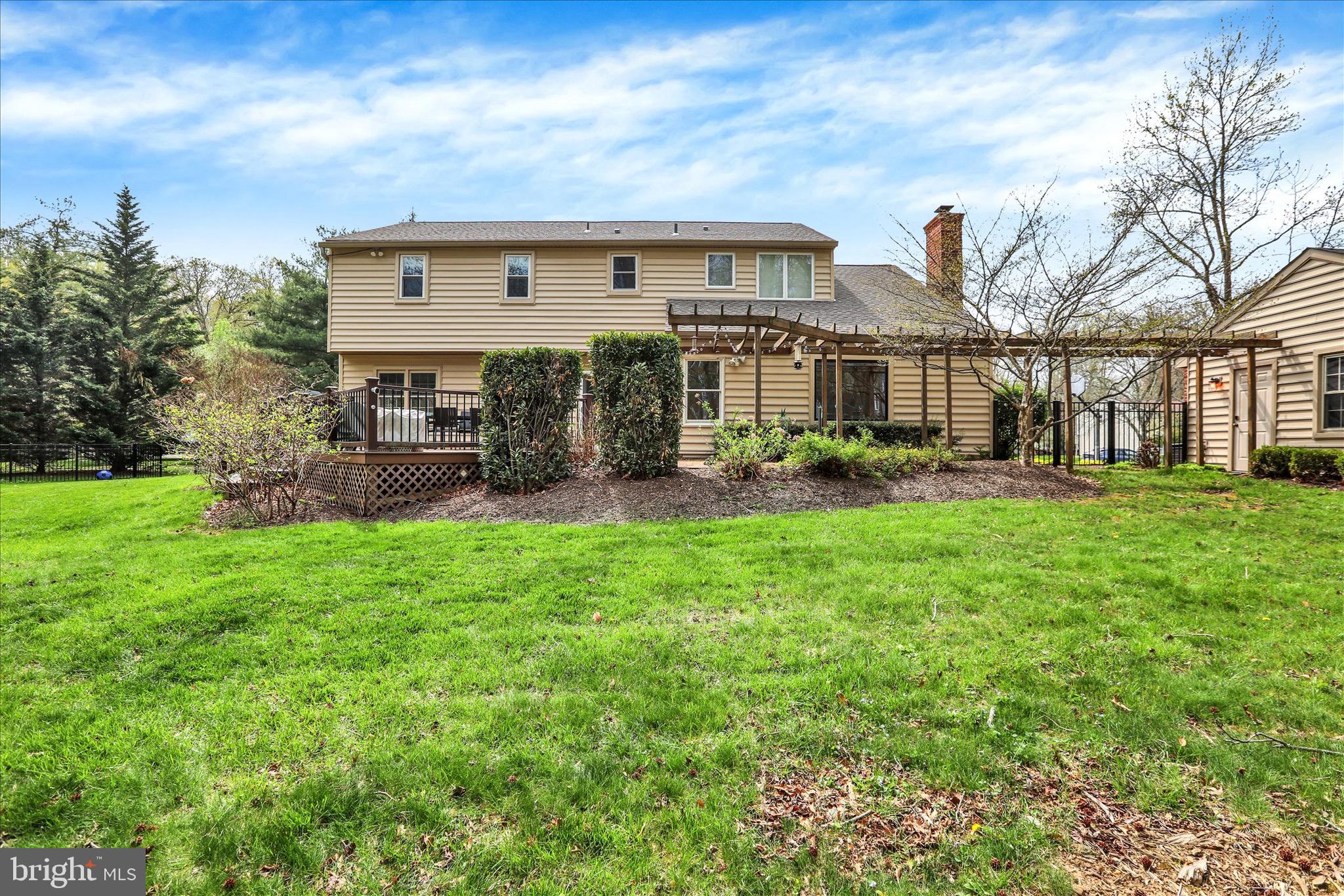 WYNNEWOOD - Residential