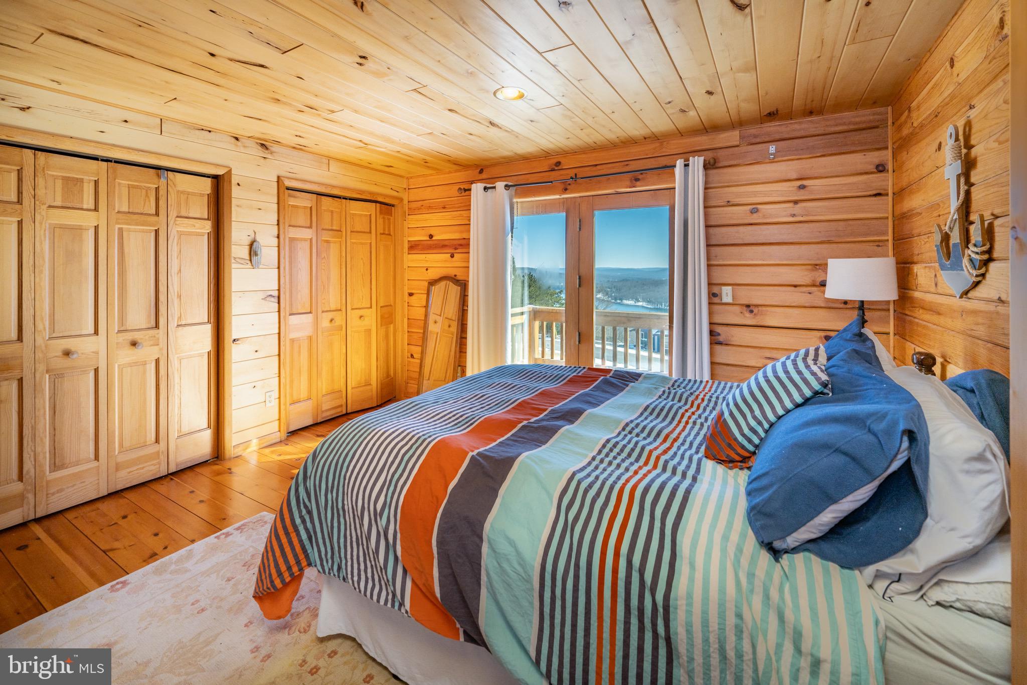 PARADISE RIDGE - Residential