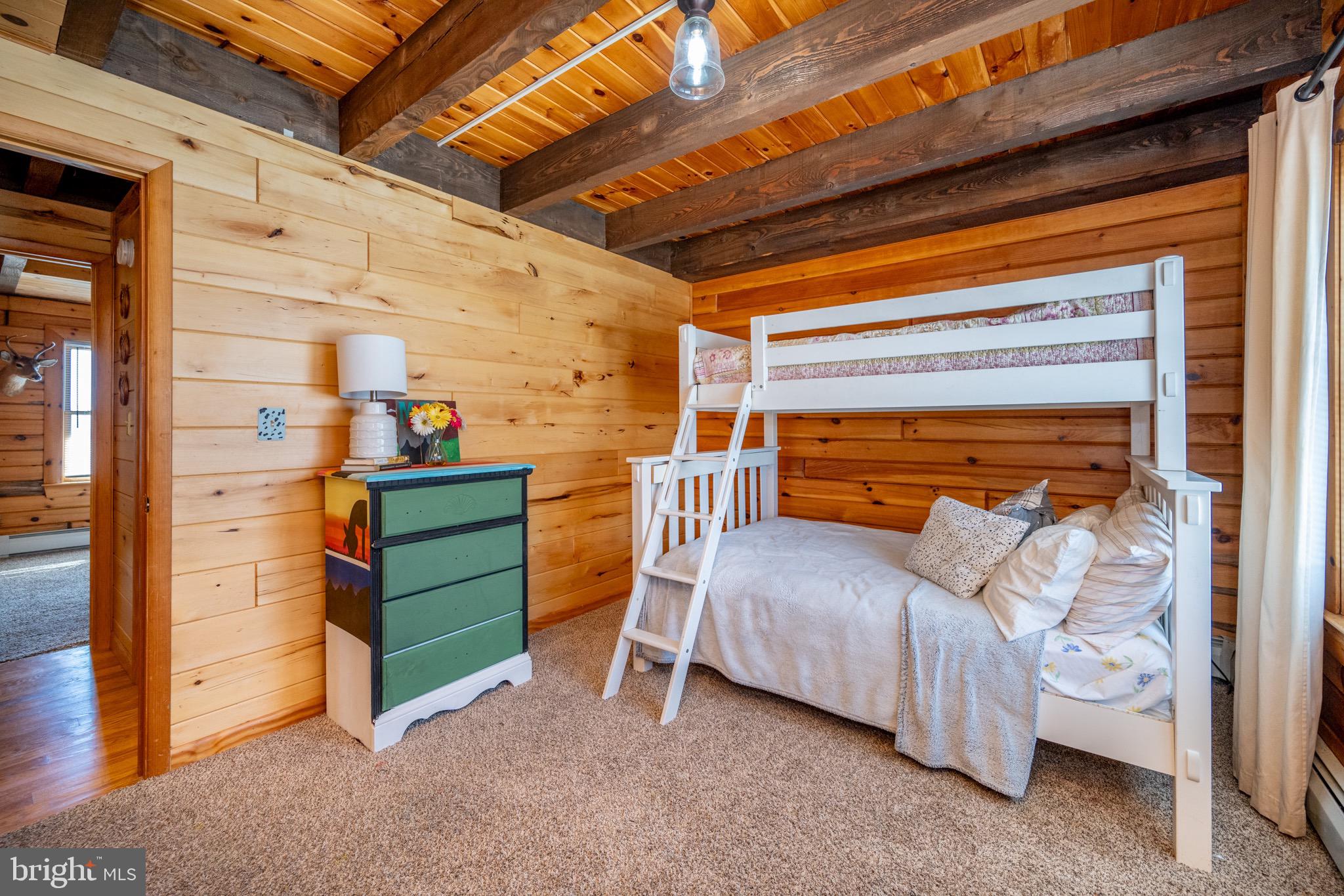 PARADISE RIDGE - Residential