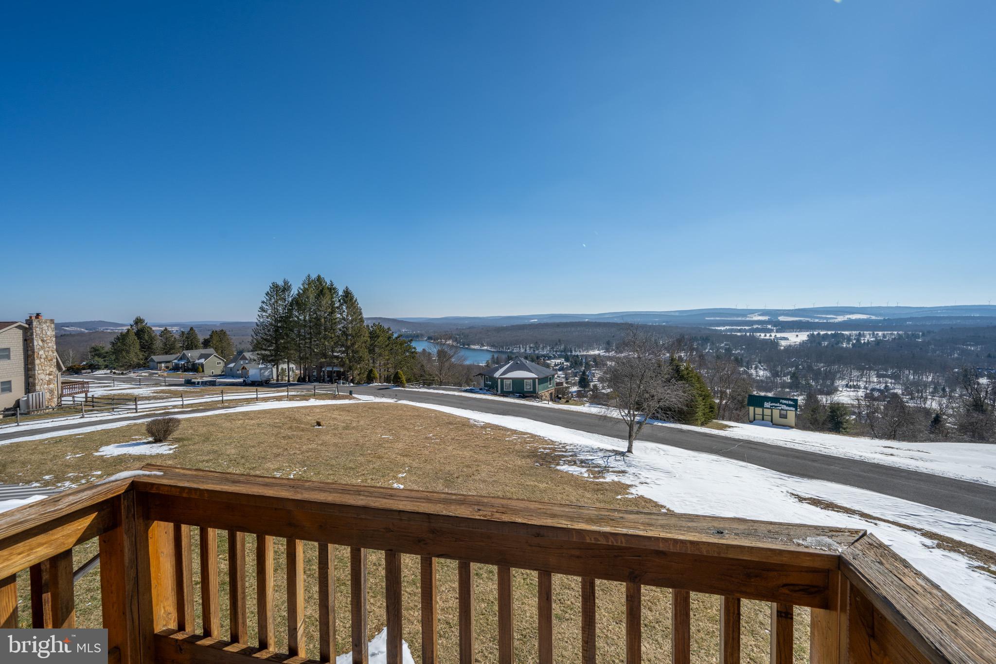 PARADISE RIDGE - Residential