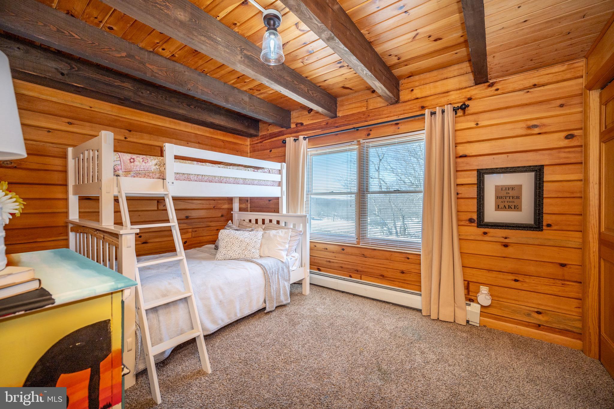 PARADISE RIDGE - Residential