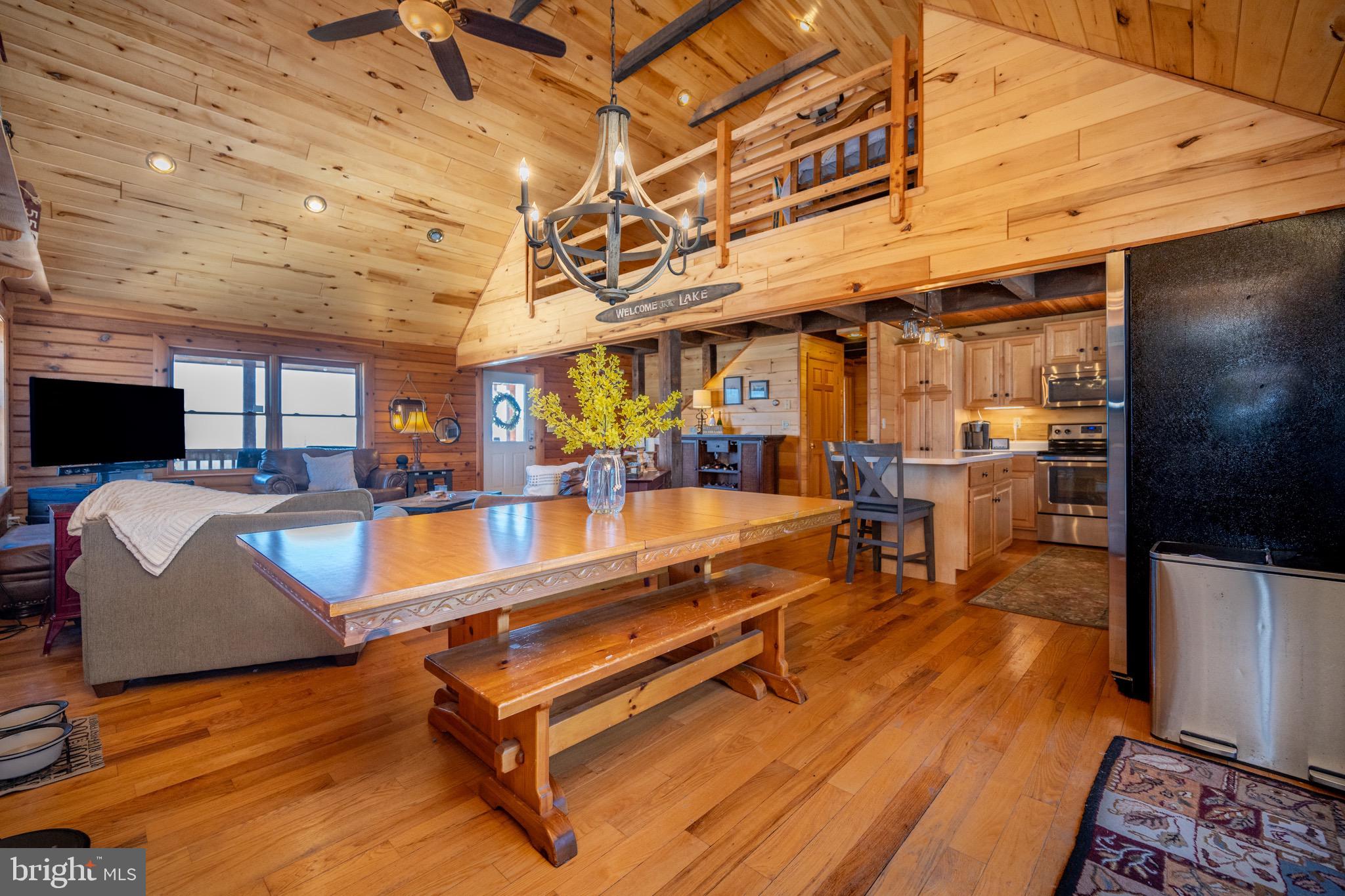 PARADISE RIDGE - Residential