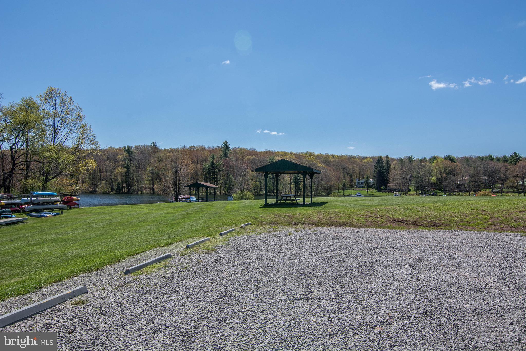 PARADISE RIDGE - Residential