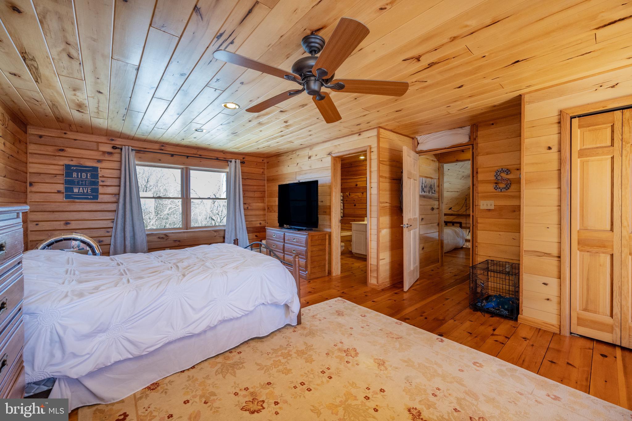 PARADISE RIDGE - Residential