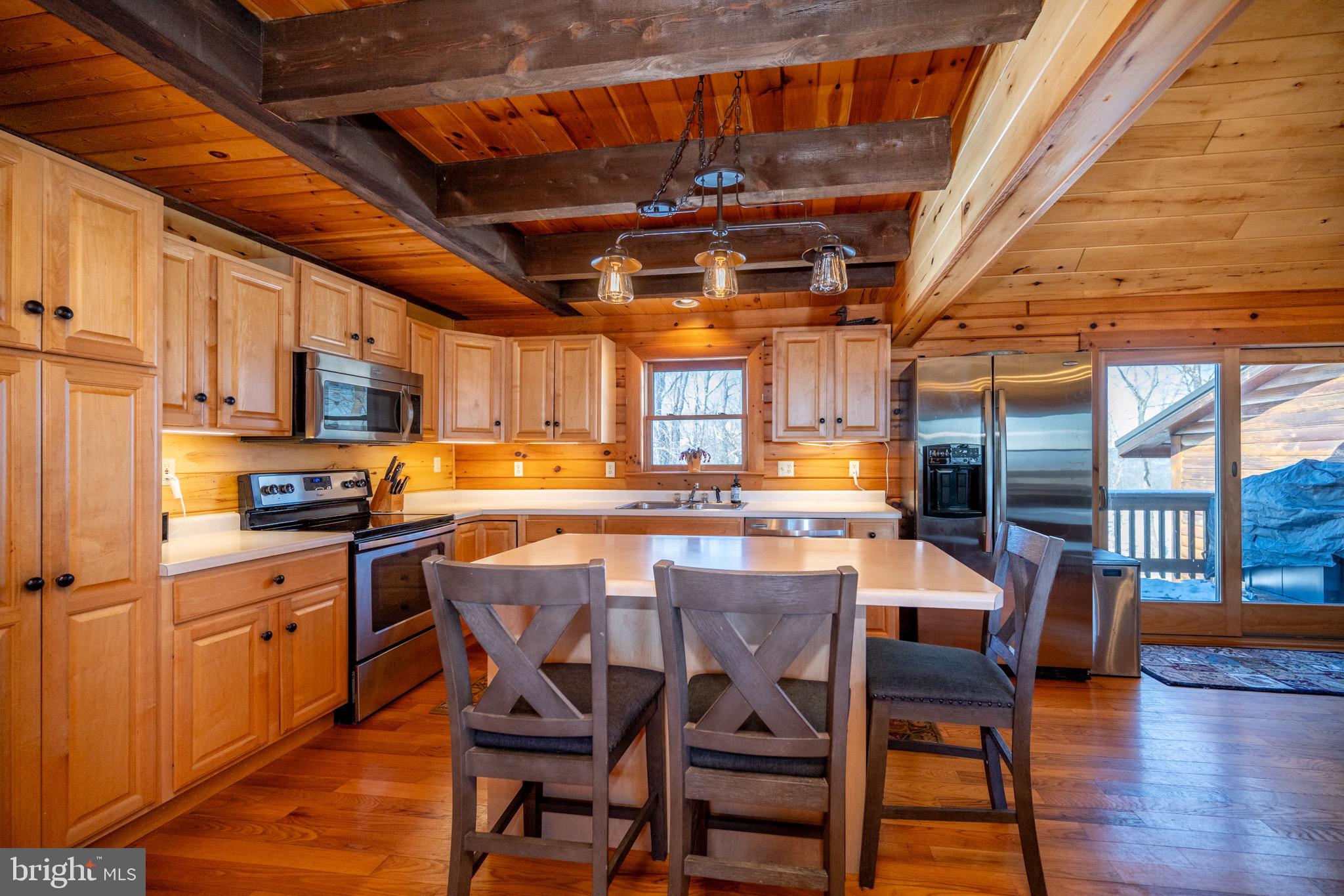 PARADISE RIDGE - Residential