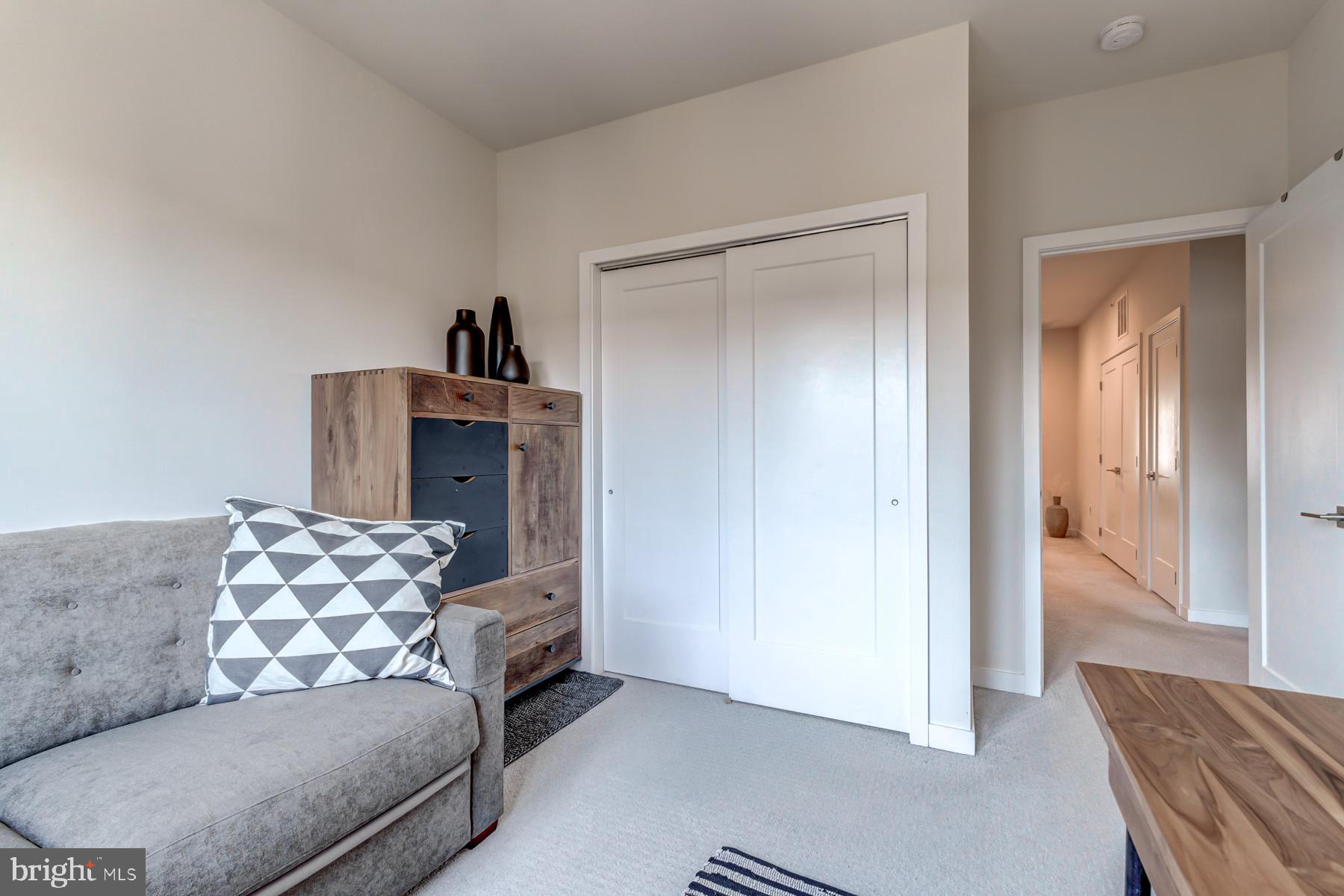 LOUDOUN VALLEY CARLISLE - Residential