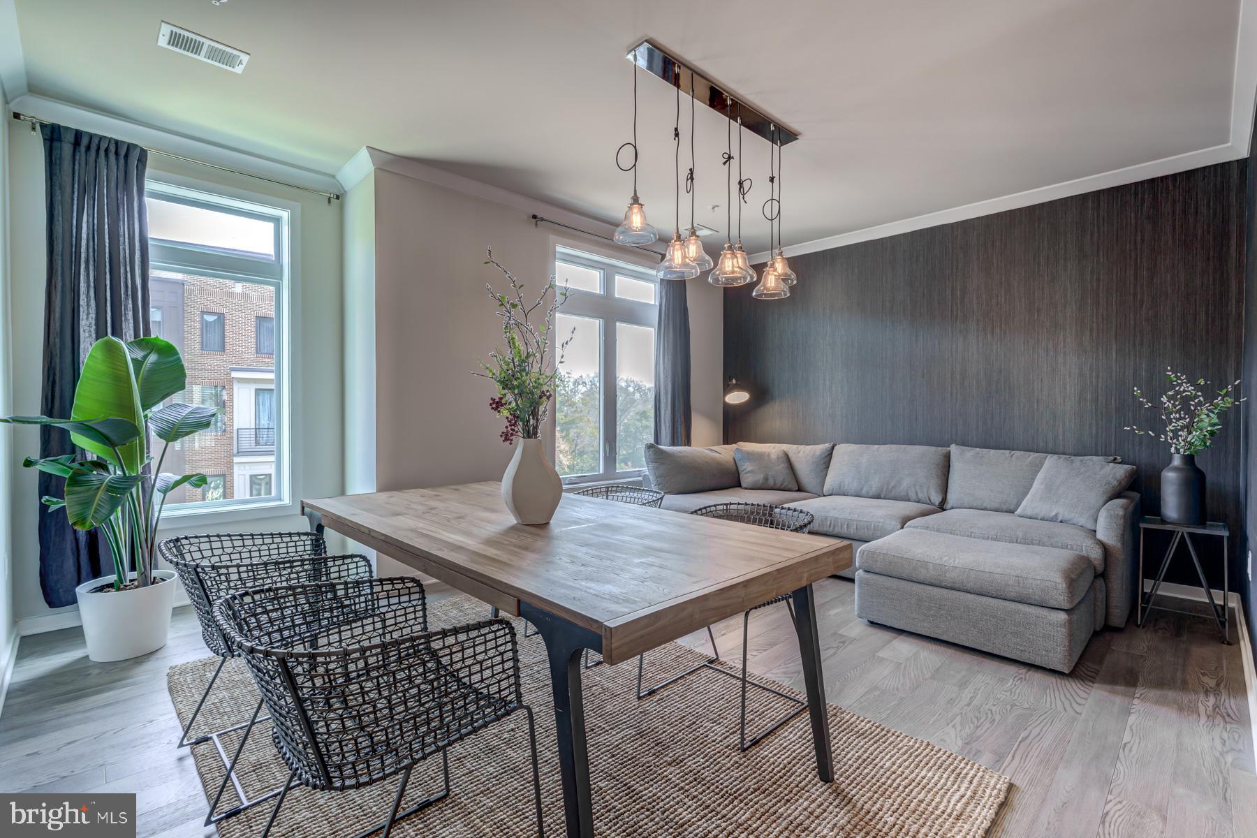 LOUDOUN VALLEY CARLISLE - Residential