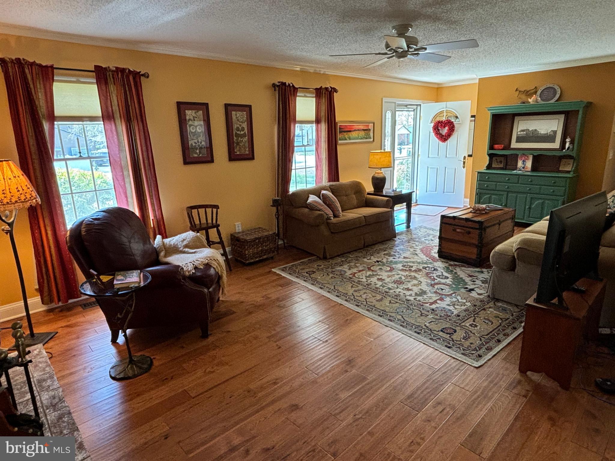 SOUTH BEECHWOOD - Residential